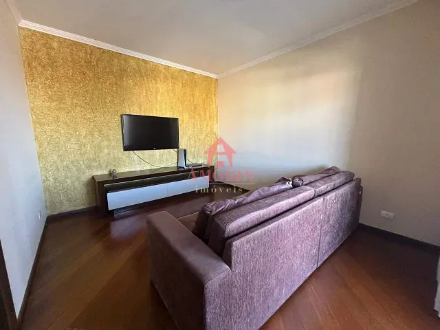 Sobrado com 344m² 4 quartos e 4 banheiros, à venda, no bairro Cidade Industrial em Curitiba