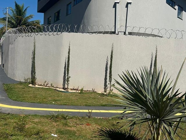 Sobrado com 211m² 3 quartos e 4 banheiros, à venda, no bairro Residencial Canadá em Goiânia