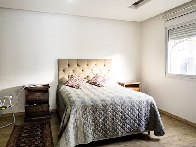 Casa com 240m² 2 quartos e 2 banheiros, à venda, no bairro Centro em Pelotas