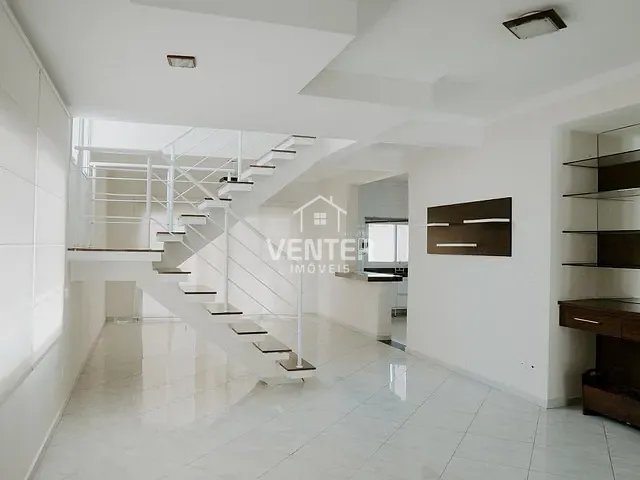 Sobrado com 275m² 5 quartos e 5 banheiros, à venda ou para alugar, no bairro Loteamento Residencial Campos do Conde II em Tremembé