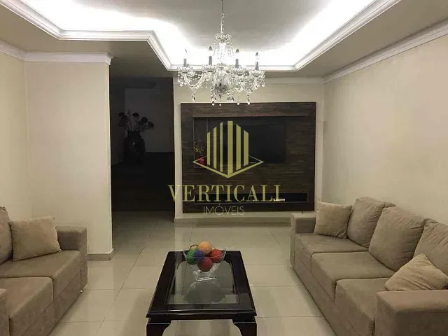 Sobrado com 360m² 3 quartos e 4 banheiros, à venda, no bairro Jardim Tropical em Cuiabá