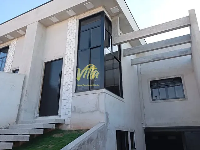 Sobrado com 321m² 3 quartos e 3 banheiros, à venda, no bairro Fazenda Velha em Araucária
