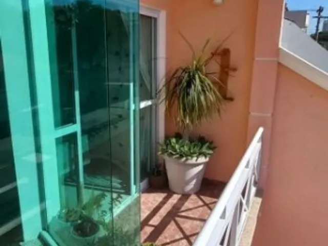 Sobrado 3 quartos e 2 banheiros, à venda, no bairro Paraíso em Santo André