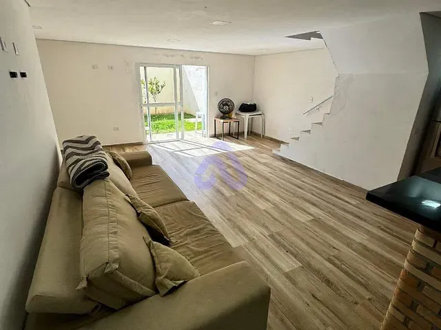 Sobrado com 182m² 3 quartos e 4 banheiros, à venda, no bairro Villa Verde em Franco da Rocha