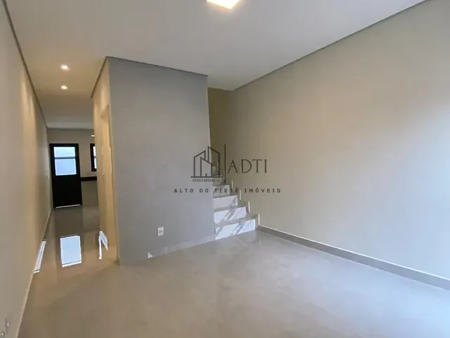Sobrado 2 quartos e 1 banheiro, à venda, no bairro Jardins do Paraíso em Mogi das Cruzes