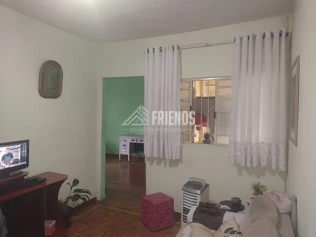 Sobrado com 250m² 4 quartos e 3 banheiros, à venda, no bairro Vila Araguaia em São Paulo