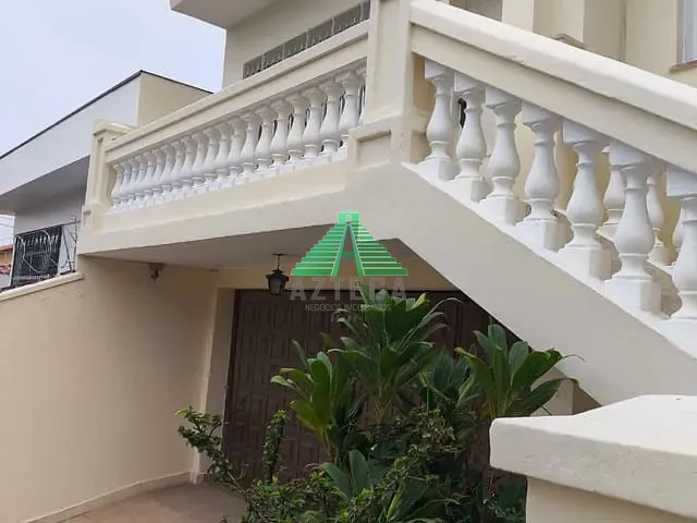 Casa com 225m² 3 quartos e 2 banheiros, à venda, no bairro Vila Galvão em Guarulhos