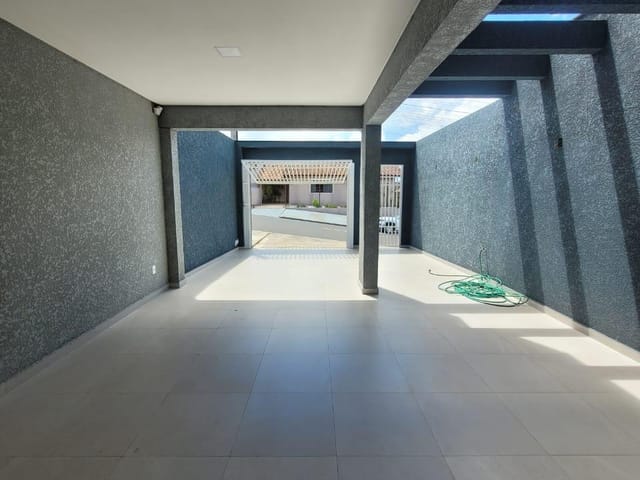 Sobrado com 124m² 3 quartos e 3 banheiros, à venda, no bairro Contorno em Ponta Grossa