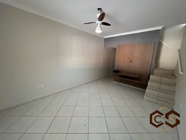 Sobrado com 125m² 3 quartos e 3 banheiros, à venda, no bairro Residencial Monte Verde em Indaiatuba
