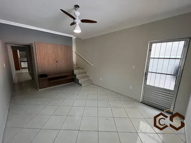 Sobrado com 125m² 3 quartos e 3 banheiros, à venda, no bairro Residencial Monte Verde em Indaiatuba