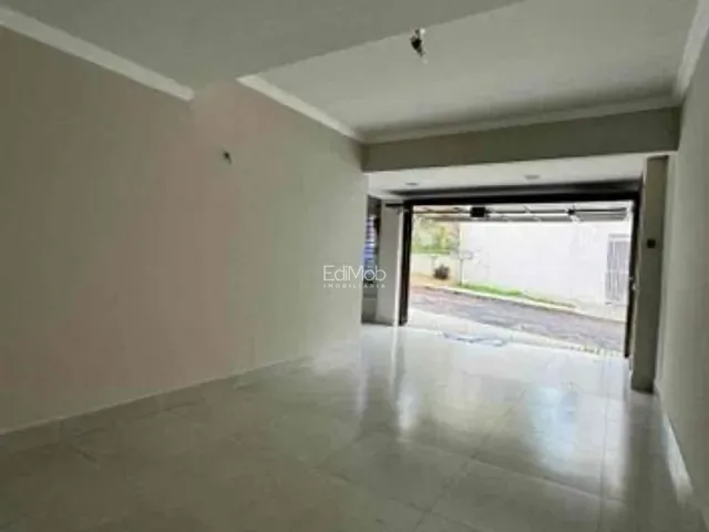 Sobrado com 101m² 3 quartos e 3 banheiros, à venda, no bairro Recanto Tropical em Cascavel