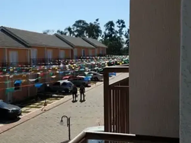 Sobrado 2 quartos e 1 banheiro, à venda, no bairro Chácara Rincão em Cotia