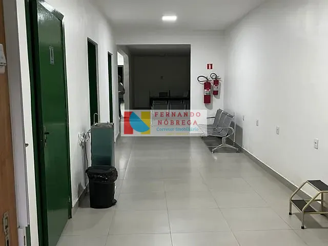 Sobrado com 300m², à venda ou para alugar, no bairro Jardim Presidente Dutra em Guarulhos