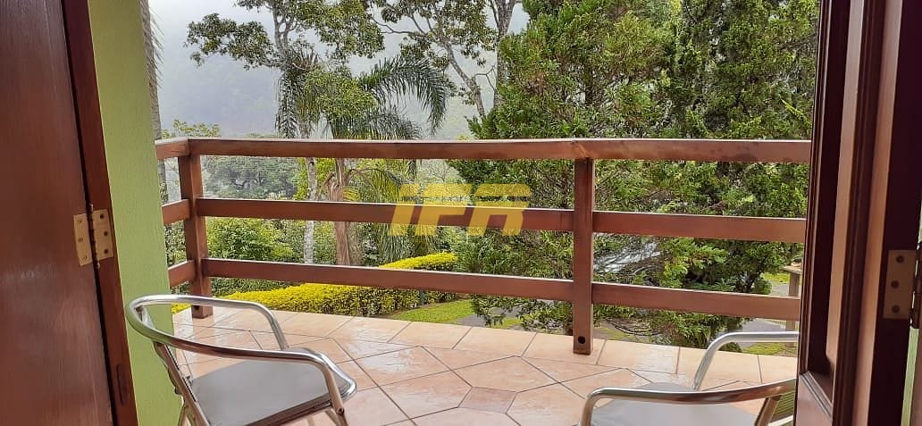 Sobrado, 3 quartos, 272 m² - Foto 8