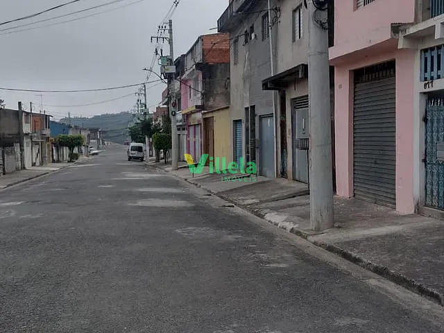 Sobrado com 150m² 2 quartos e 1 banheiro, à venda, no bairro Jardim América em Itaquaquecetuba