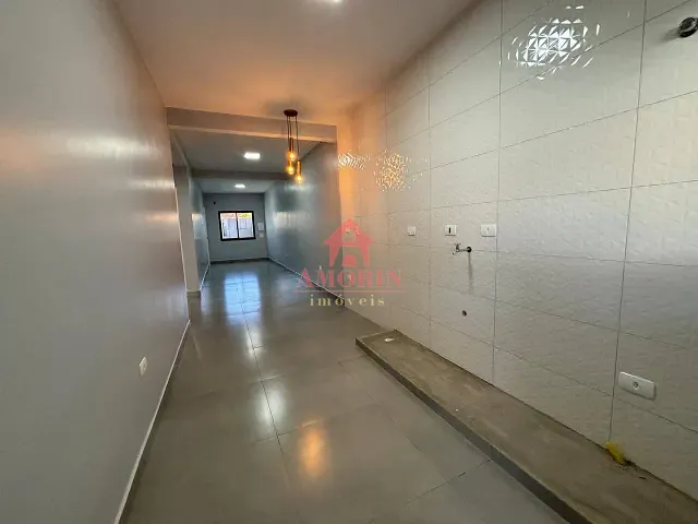 Sobrado com 145m² 3 quartos e 2 banheiros, para alugar, no bairro Fazendinha em Curitiba