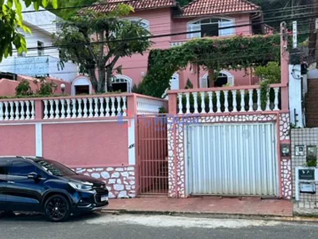 Sobrado com 400m² 6 quartos e 7 banheiros, à venda, no bairro São Sebastião em Ilhéus