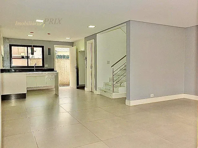 Sobrado com 143m² 3 quartos e 2 banheiros, à venda, no bairro Atuba em Curitiba