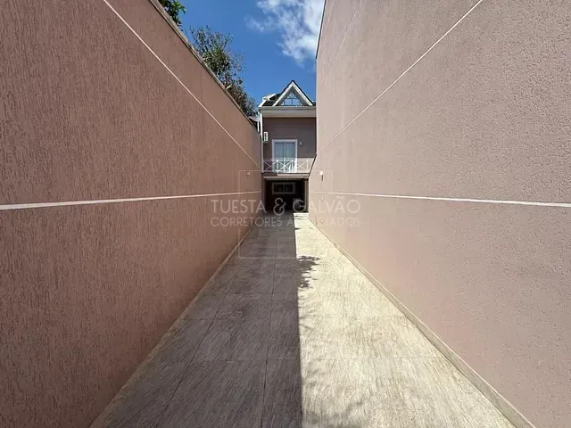 Sobrado com 163m² 4 quartos e 2 banheiros, à venda, no bairro Aristocrata em São José Dos Pinhais
