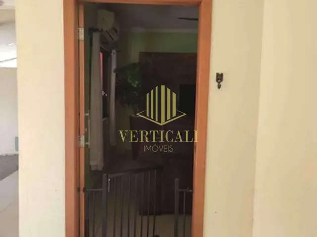 Sobrado com 132m² 3 quartos e 2 banheiros, à venda, no bairro Centro-Sul em Várzea Grande
