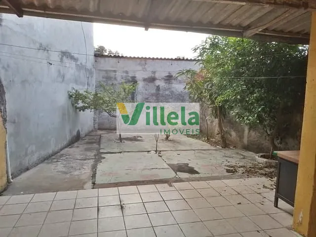 Sobrado 3 quartos e 2 banheiros, à venda, no bairro Vila Correa em Ferraz de Vasconcelos