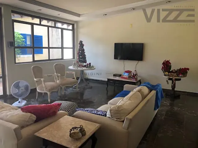 Sobrado com 675m² 3 quartos e 5 banheiros, à venda, no bairro Jardim Autonomista em Campo Grande