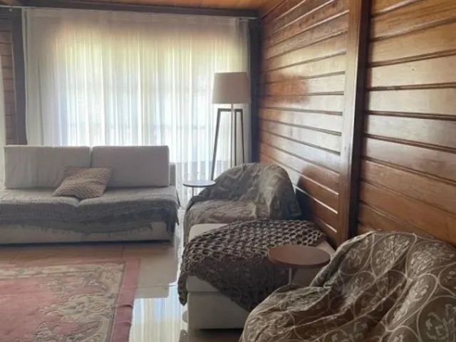 Sobrado 5 quartos e 8 banheiros, à venda ou para alugar, no bairro Jardim Bela Vista em Santo André