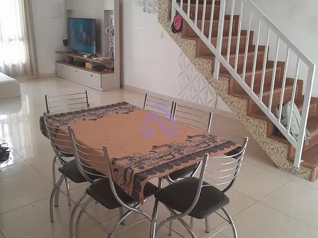 Sobrado com 144m² 3 quartos e 4 banheiros, à venda, no bairro Villa Verde em Franco da Rocha