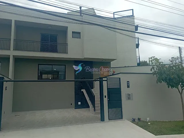 Sobrado com 185m² 3 quartos e 4 banheiros, à venda, no bairro Recreio Maristela em Atibaia