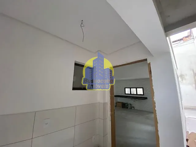 Sobrado com 150m² 3 quartos e 1 banheiro, à venda, no bairro Jardim D Abril em Osasco