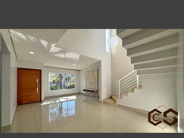 Sobrado com 300m² 4 quartos e 6 banheiros, à venda ou para alugar, no bairro Jardim Residencial Dona Lucilla em Indaiatuba