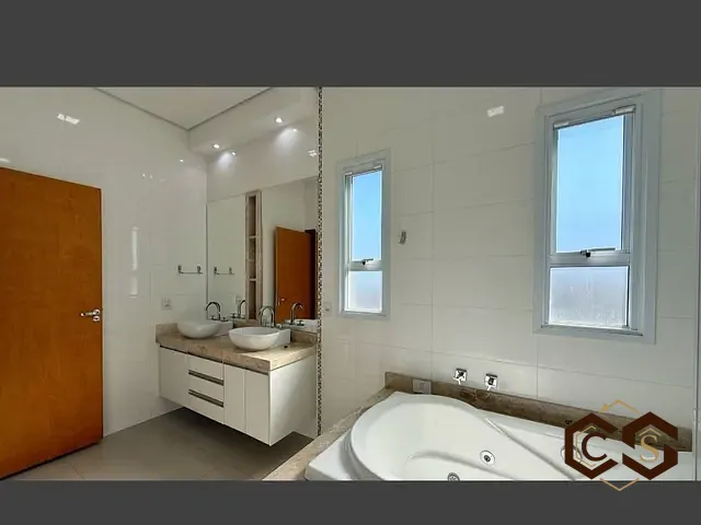 Sobrado com 300m² 4 quartos e 6 banheiros, à venda ou para alugar, no bairro Jardim Residencial Dona Lucilla em Indaiatuba