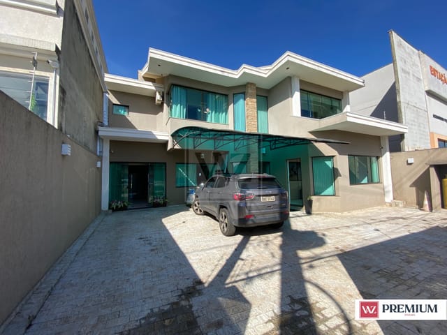 Sobrado com 600m² 4 quartos e 5 banheiros, à venda, no bairro Olarias em Ponta Grossa