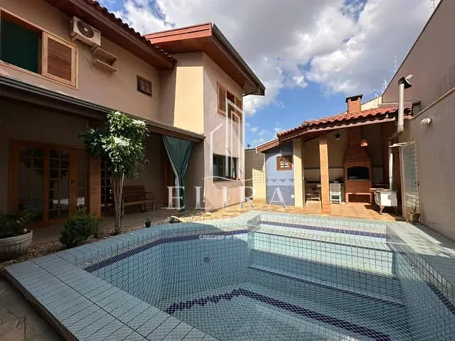 Sobrado com 322m² 3 quartos e 4 banheiros, à venda, no bairro Parque Residencial Nardini em Americana