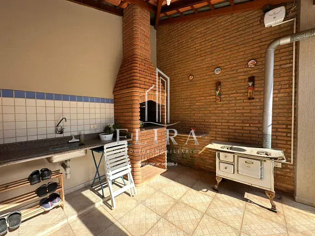 Sobrado com 322m² 3 quartos e 4 banheiros, à venda, no bairro Parque Residencial Nardini em Americana