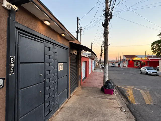 Sobrado com 180m² 3 quartos e 5 banheiros, à venda, no bairro Jardim Rosa Garcia em Tatuí