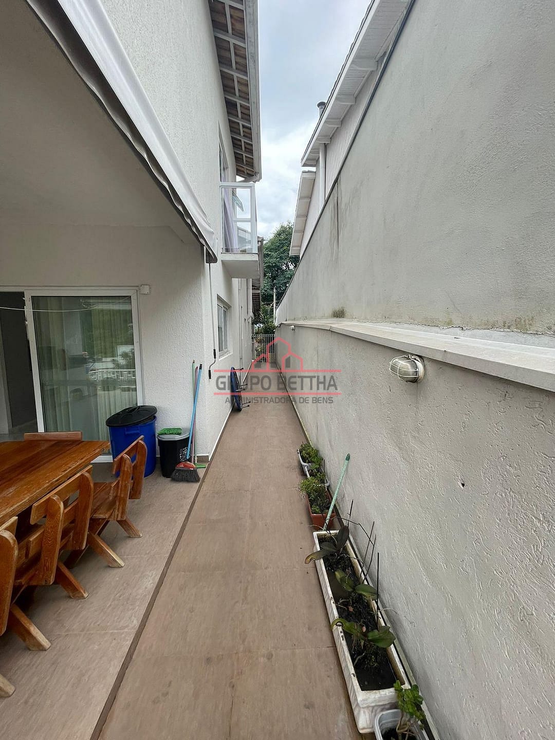 Sobrado à venda com 4 quartos, 287m² - Foto 97