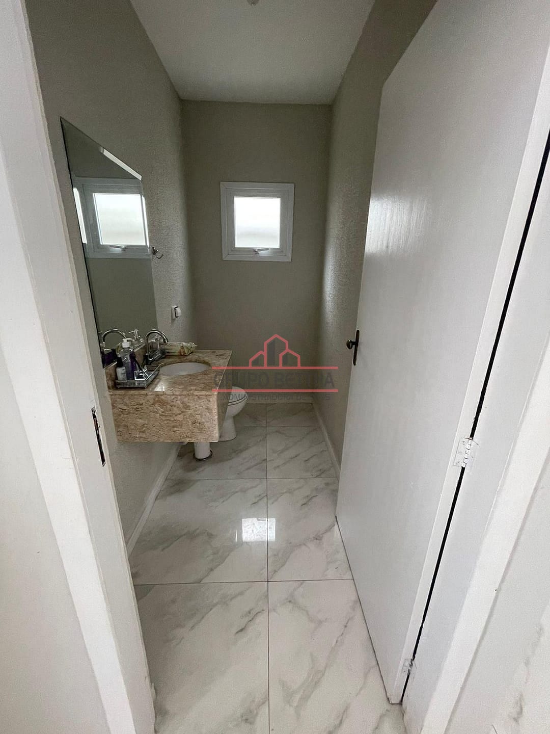 Sobrado à venda com 4 quartos, 287m² - Foto 78