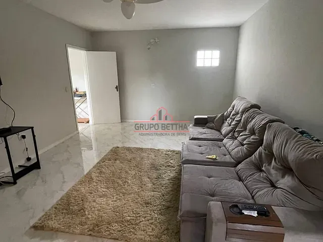 Sobrado com 425m² 4 quartos e 4 banheiros, à venda, no bairro Parque Nova Jandira em Jandira