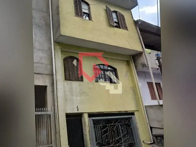 Sobrado com 174m² 3 quartos e 3 banheiros, à venda, no bairro Montanhão em São Bernardo do Campo