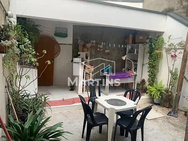 Sobrado 3 quartos e 2 banheiros, à venda, no bairro Parque Pinheiros em Taboão da Serra