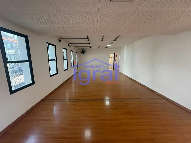 Sobrado com 250m² 3 quartos e 5 banheiros, à venda ou para alugar, no bairro Planalto Paulista em São Paulo