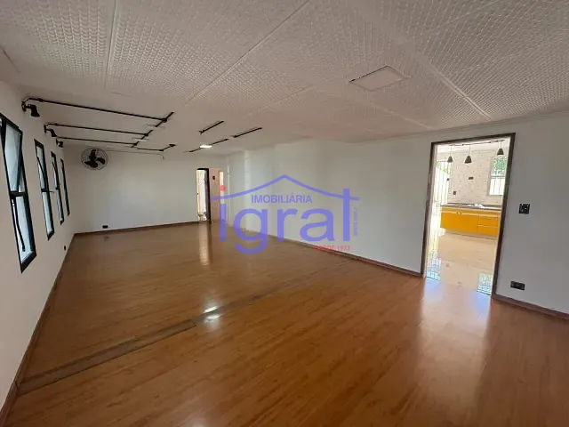 Sobrado com 250m² 3 quartos e 5 banheiros, à venda ou para alugar, no bairro Planalto Paulista em São Paulo