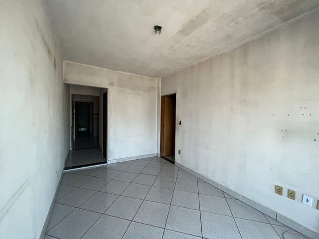 Sobrado com 200m² 3 quartos e 1 banheiro, à venda, no bairro Jardim Lisa em Campinas