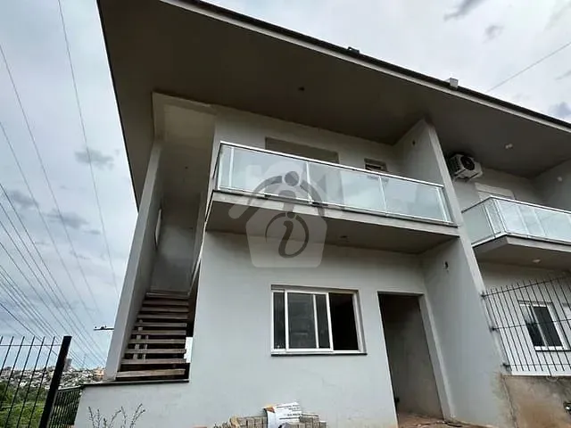 Sobrado com 102m² 2 quartos e 2 banheiros, à venda, no bairro Canabarro em Teutônia