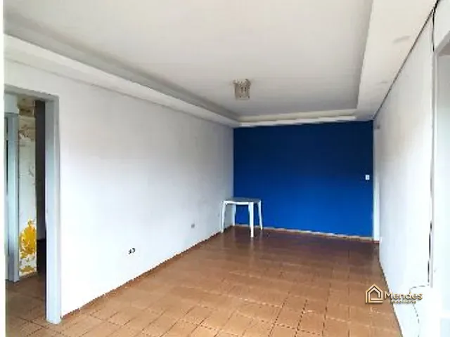Sobrado com 173m² 4 quartos e 4 banheiros, à venda, no bairro Sítio Cercado em Curitiba