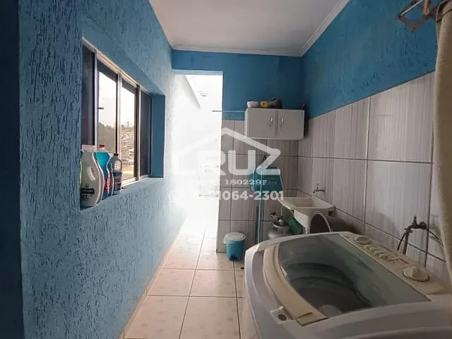 Sobrado 2 quartos e 1 banheiro, à venda, no bairro Laranjeiras em Caieiras