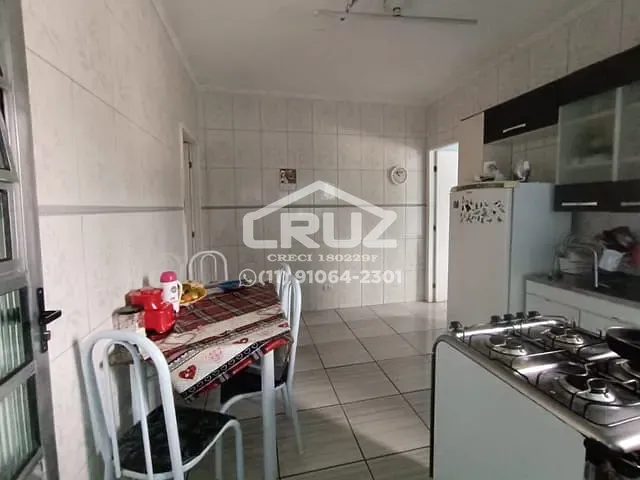 Sobrado 2 quartos e 1 banheiro, à venda, no bairro Laranjeiras em Caieiras
