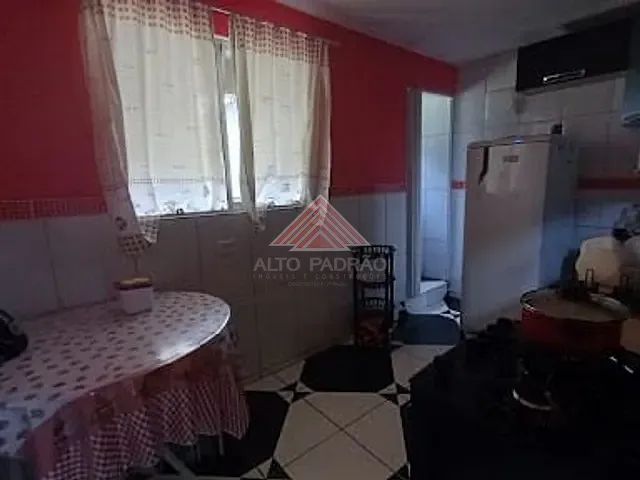 Sobrado com 125m² 2 quartos e 2 banheiros, à venda, no bairro Parque Boa Esperança em Mauá