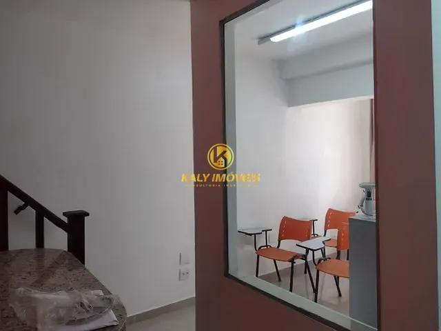 Sobrado à venda, no bairro Santo Antônio em São Caetano do Sul